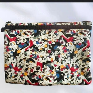 Carolina Herrera cosmétic bag